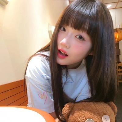 妮可·拜耳：大码怪美人
